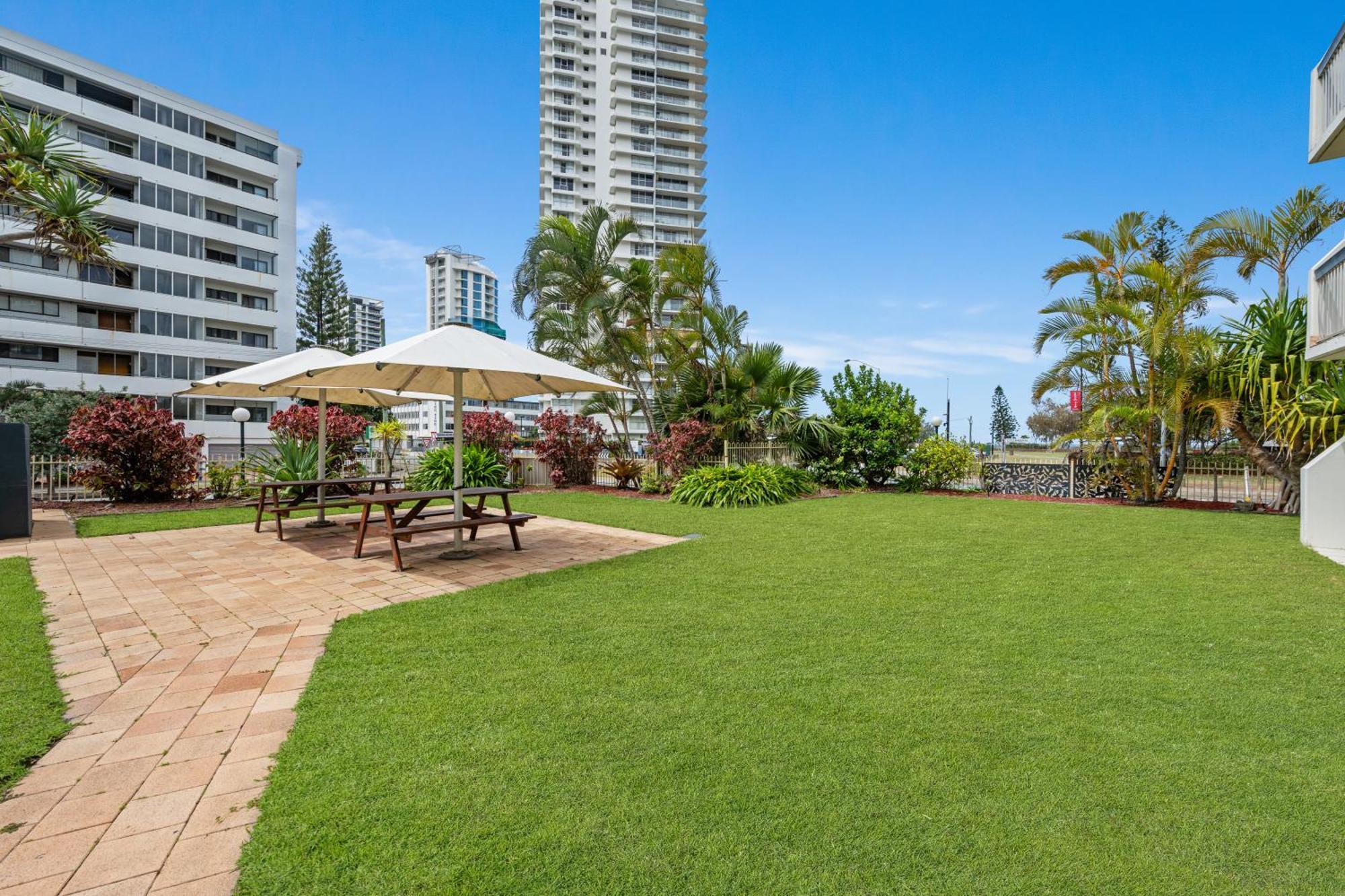 Hi Ho Beach Apartments On Broadbeach Gold Coast Luaran gambar