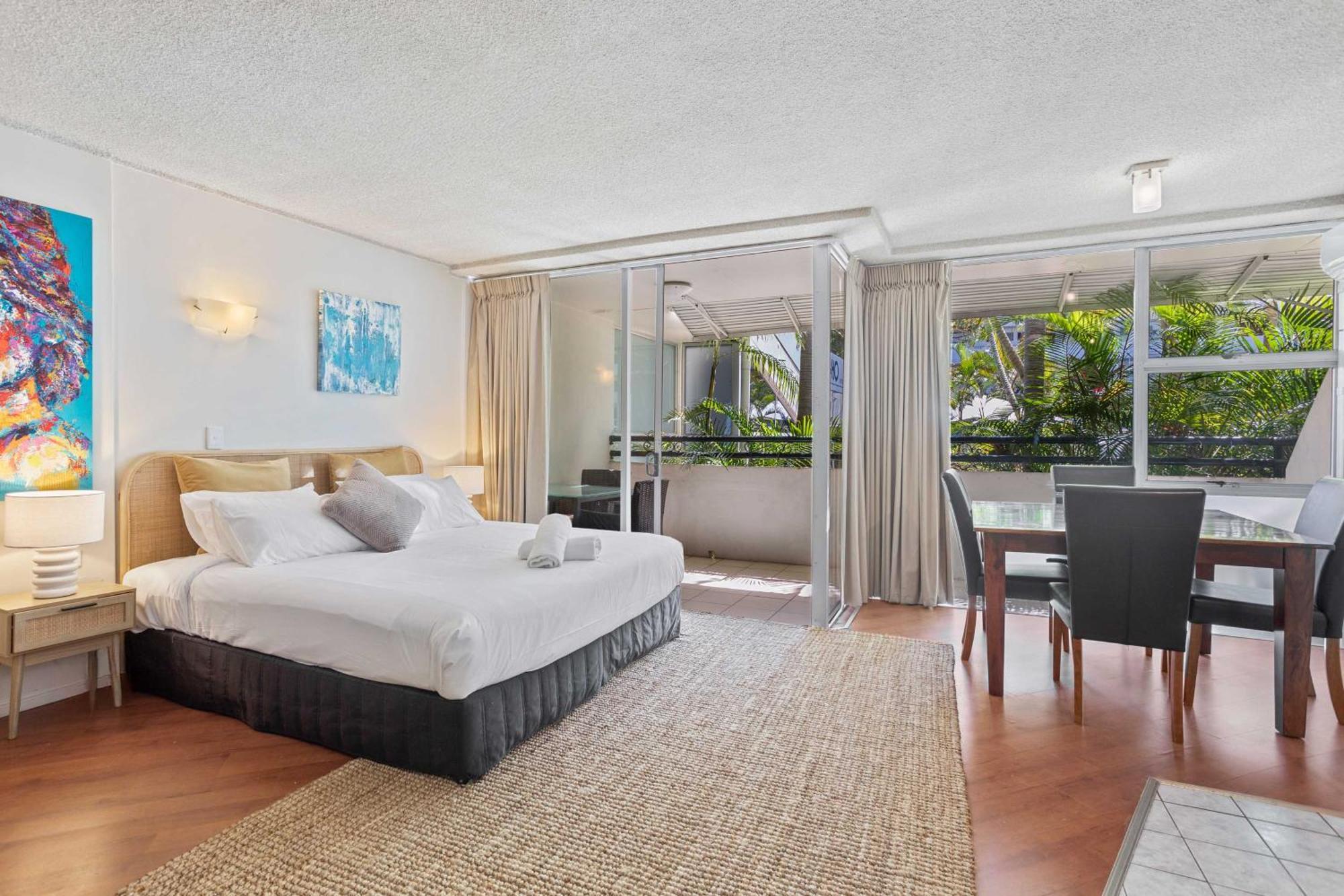 Hi Ho Beach Apartments On Broadbeach Gold Coast Luaran gambar