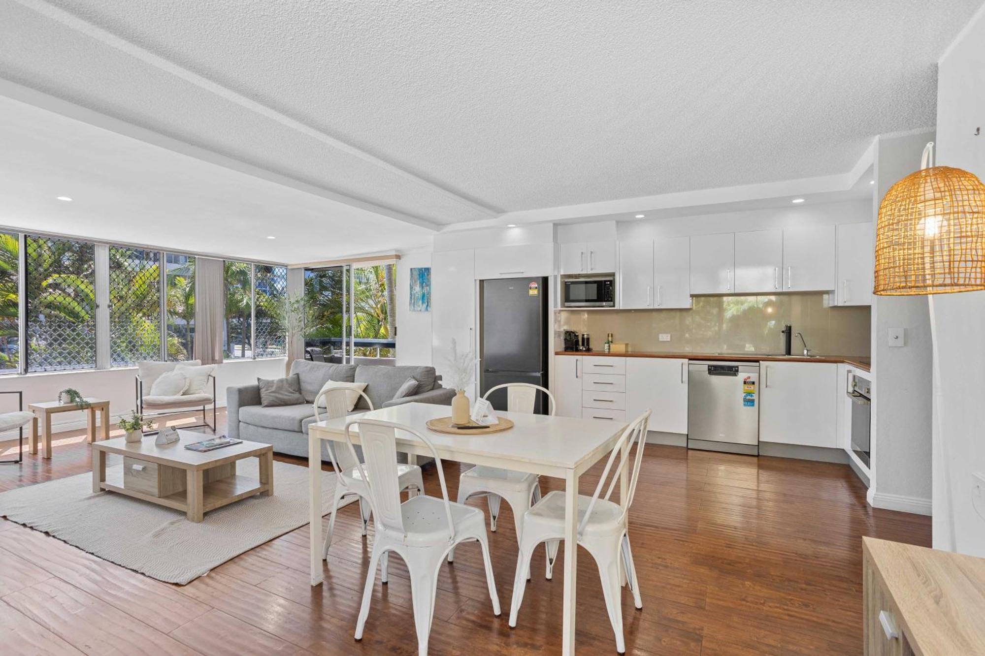 Hi Ho Beach Apartments On Broadbeach Gold Coast Luaran gambar