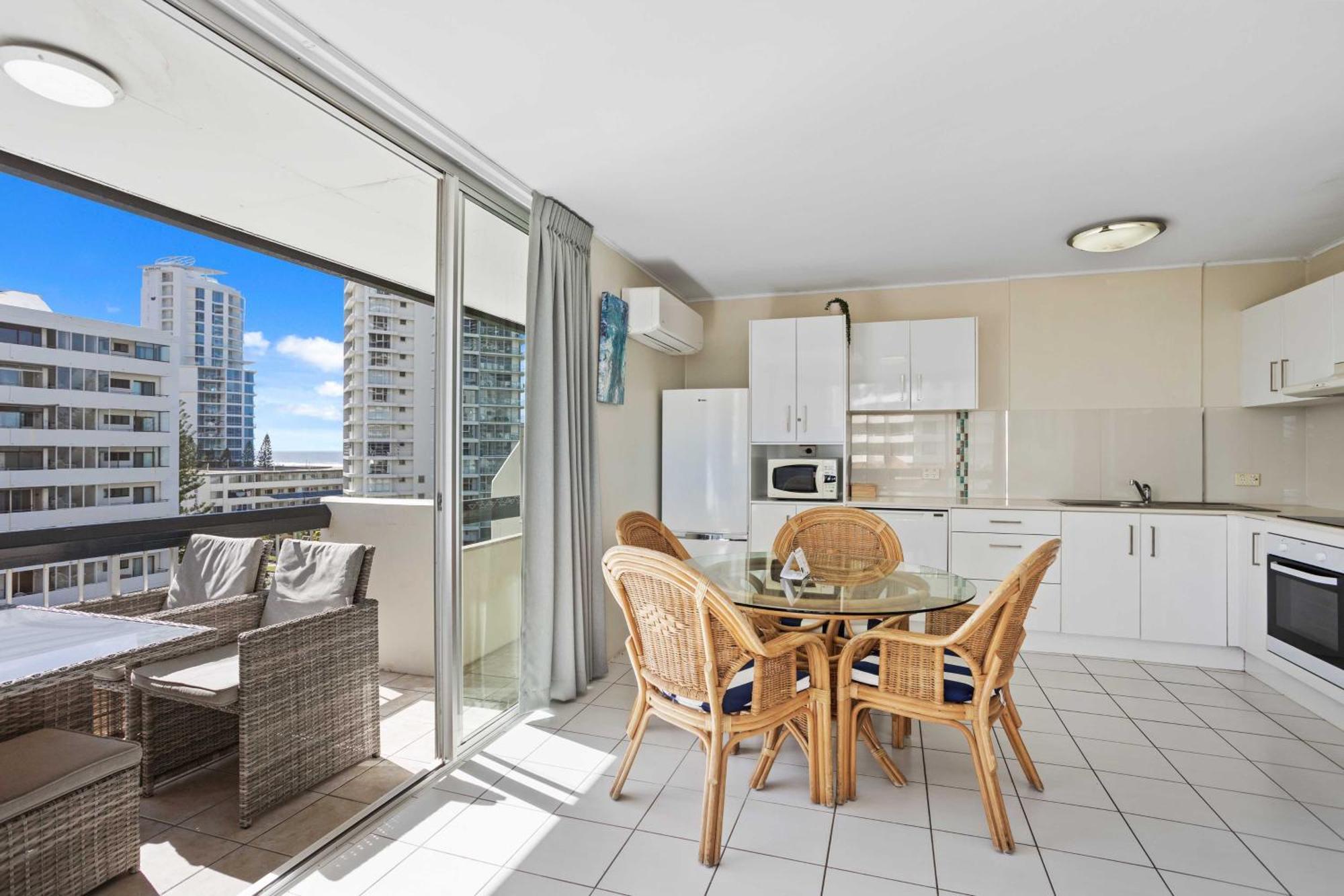 Hi Ho Beach Apartments On Broadbeach Gold Coast Luaran gambar