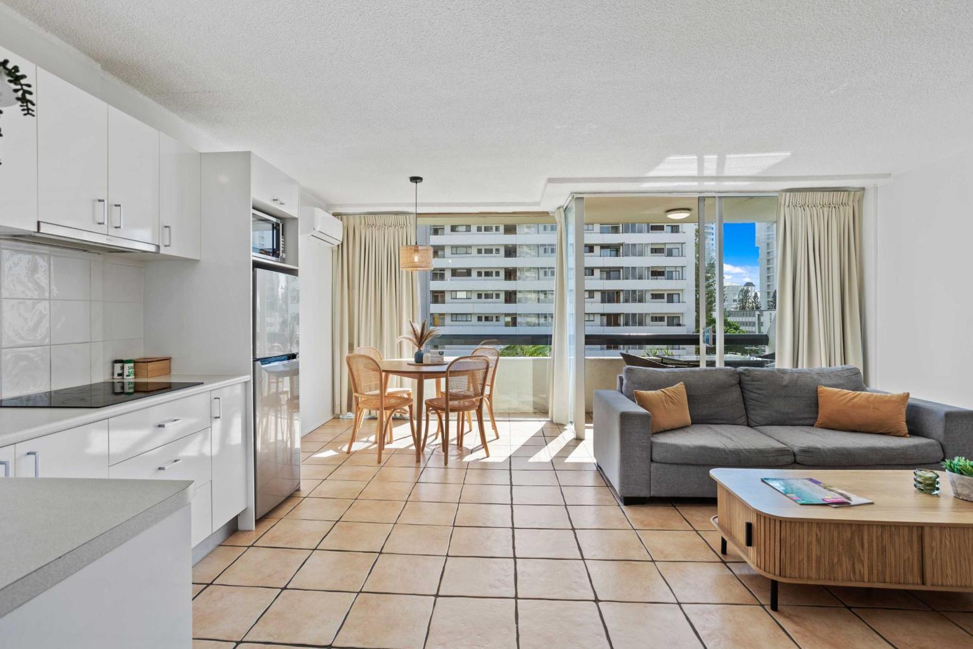 Hi Ho Beach Apartments On Broadbeach Gold Coast Luaran gambar